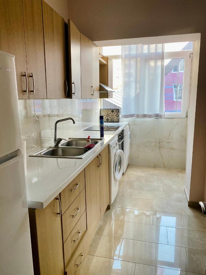 Ultra Apartments 'New Baazar 2' Tirana Exteriör bild