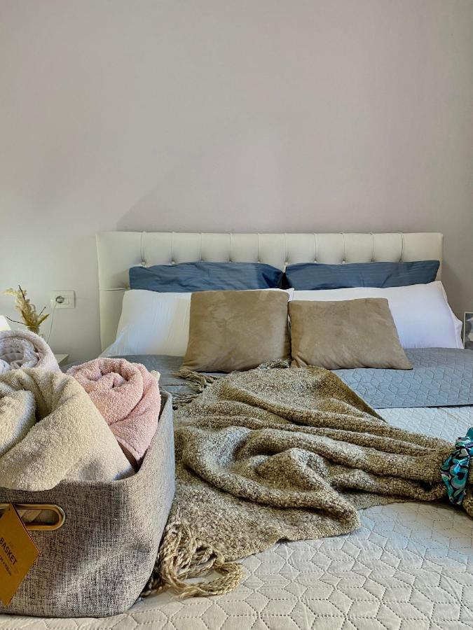 Ultra Apartments 'New Baazar 2' Tirana Exteriör bild